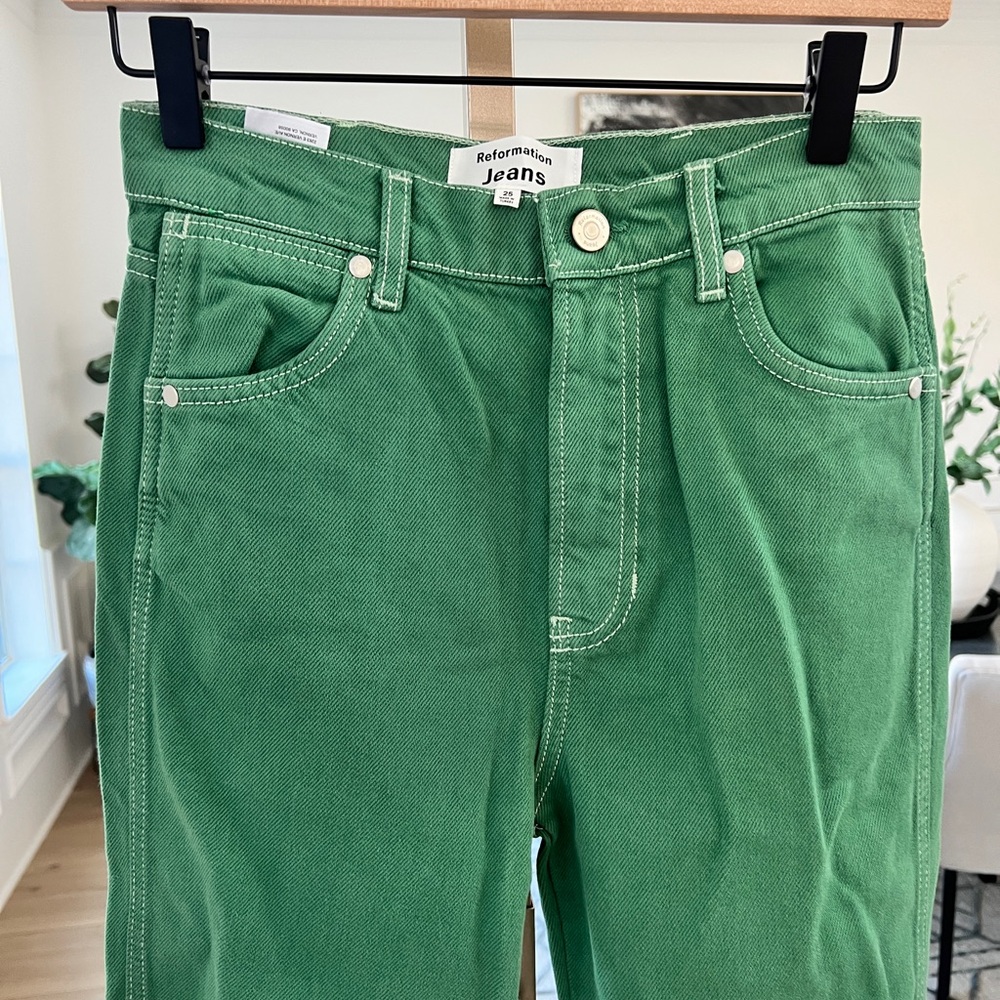 SOLD. Reformation Cowboy High Rise Straight Jeans Green Denim NWT Size 24 - Picture 3 of 9